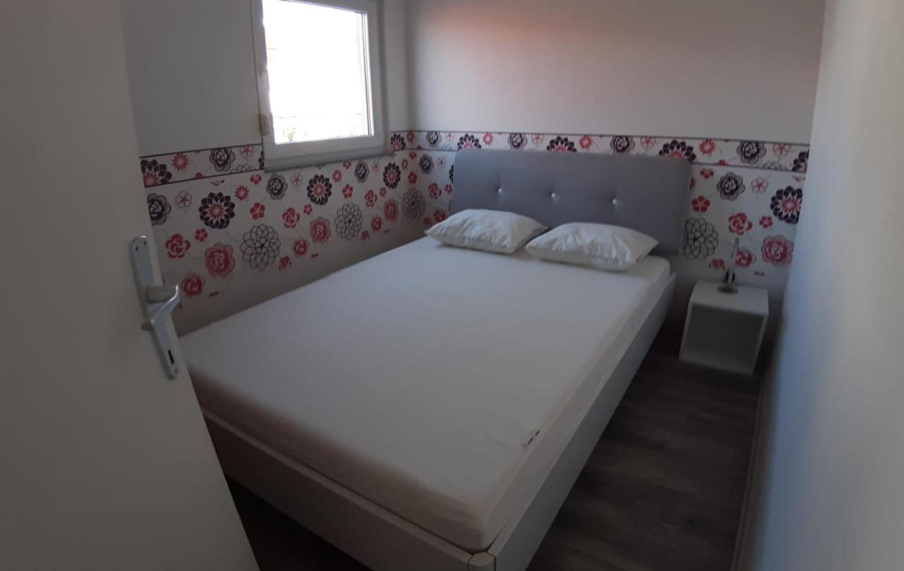 Apartment Tonko วีร์ ภายนอก รูปภาพ