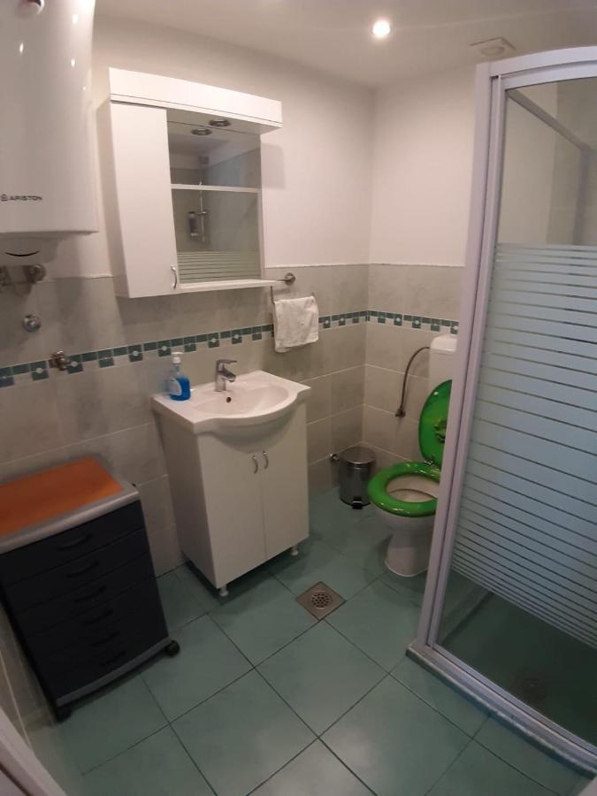 Apartment Tonko วีร์ ภายนอก รูปภาพ