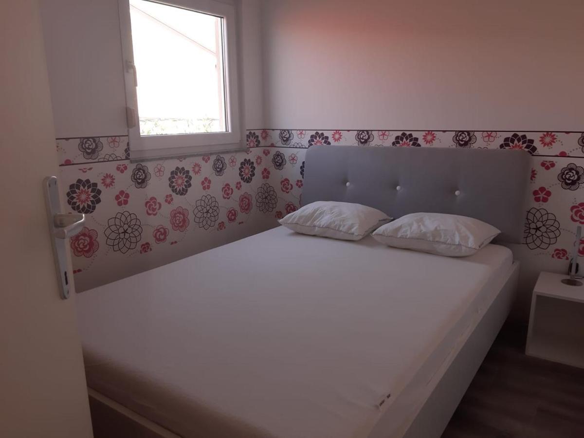 Apartment Tonko วีร์ ภายนอก รูปภาพ